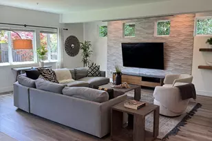 312 Corrillo Dr, San Rafael, CA 94903 - Photo 2