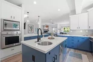 312 Corrillo Dr, San Rafael, CA 94903 - Photo 14