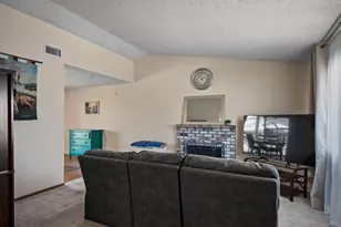 1041 Prairie Dr, Suisun City, CA 94585 - Photo 8
