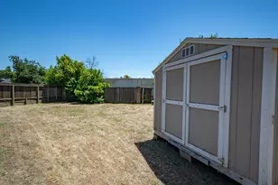 1041 Prairie Dr, Suisun City, CA 94585 - Photo 38