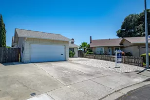 1041 Prairie Dr, Suisun City, CA 94585 - Photo 1
