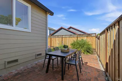 7811 Foppiano Way, Windsor, CA 95492 - Photo 30