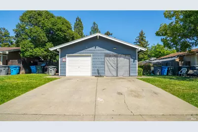 148 Woodbury Circle, Vacaville, CA 95687 - Photo 1