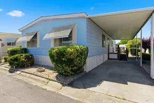 70 Lemon Tree Cir, Vacaville, CA 95687 - Photo 2