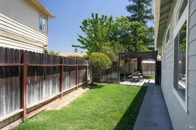 120 Victoria Court, Dixon, CA 95620 - Photo 52