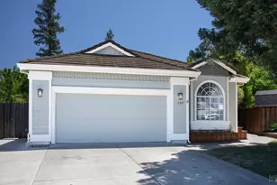 120 Victoria Ct, Dixon, CA 95620 - Photo 2
