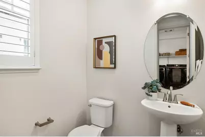 13 Idro Way, Novato, CA 94945 - Photo 18