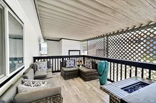 146 Stratford Way, Santa Rosa, CA 95401 - Photo 2