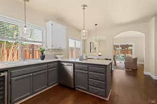 1040 Elsbree Ln, Windsor, CA 95492 - Photo 16