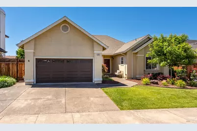 1040 Elsbree Lane, Windsor, CA 95492 - Photo 2