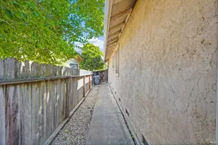 1068 Mission Cir, Fairfield, CA 94534 - Photo 48