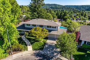 295 Sandringham Dr, Moraga, CA 94556 - Photo 70