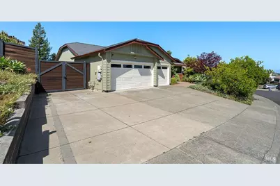 451 Trotter Drive, Vallejo, CA 94591 - Photo 6