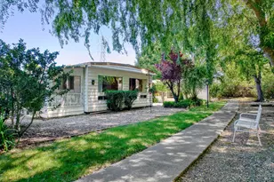 820 Las Palmas Ave, Novato, CA 94949 - Photo 2