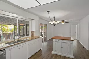 106 Panorama Dr, Novato, CA 94949 - Photo 16