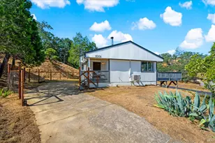 1001 Eastridge Dr, Napa, CA 94558 - Photo 2