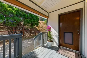 1001 Eastridge Dr, Napa, CA 94558 - Photo 2