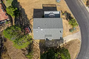 1001 Eastridge Dr, Napa, CA 94558 - Photo 34