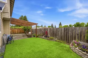 1731 Walnut Creek Dr, Santa Rosa, CA 95403 - Photo 20