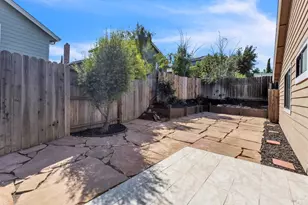 101 Thresher Dr, Vallejo, CA 94591 - Photo 38