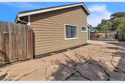 101 Thresher Drive, Vallejo, CA 94591 - Photo 40