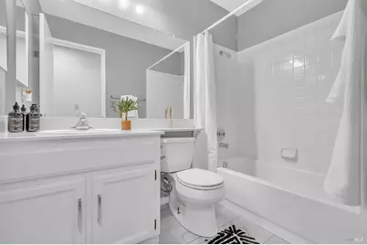 101 Thresher Drive, Vallejo, CA 94591 - Photo 32