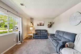 7293 Circle Dr, Rohnert Park, CA 94928 - Photo 6