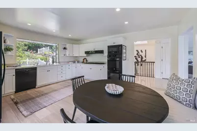 54 Bay Vista Drive, Mill Valley, CA 94941 - Photo 18