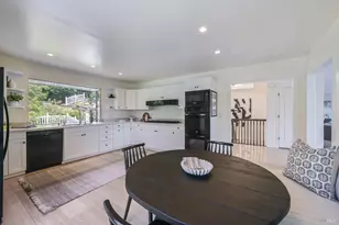 54 Bay Vista Dr, Mill Valley, CA 94941 - Photo 18