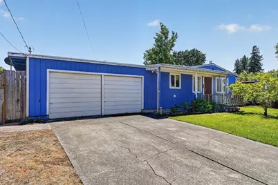 792 Liana Drive, Santa Rosa, CA 95407 - Photo 2