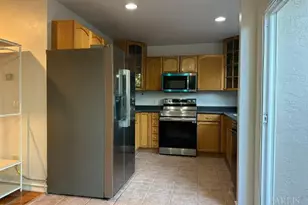 1733 Las Pravadas Ct, Santa Rosa, CA 95409 - Photo 8