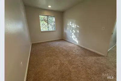 1733 Las Pravadas Court, Santa Rosa, CA 95409 - Photo 16