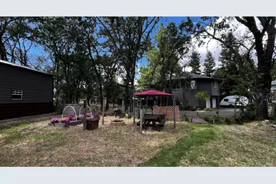 13885 Mountain House Road, Hopland, CA 95449 - Photo 36