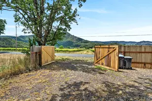13885 Mountain House Rd, Hopland, CA 95449 - Photo 8