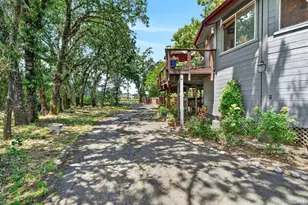 13885 Mountain House Rd, Hopland, CA 95449 - Photo 4