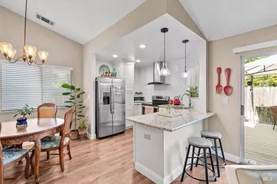 153 Bridlewood Court, Vallejo, CA 94591 - Photo 10