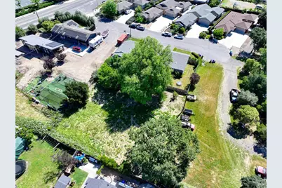 1005 Little Street, Napa, CA 94558 - Photo 2