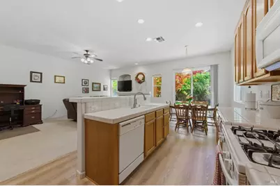 1644 Hickam Circle, Suisun City, CA 94585 - Photo 14