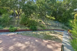 46 Drakewood Ln, Novato, CA 94949 - Photo 18