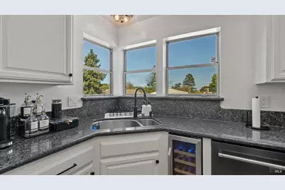 782 El Paseo Drive, Petaluma, CA 94952 - Photo 32