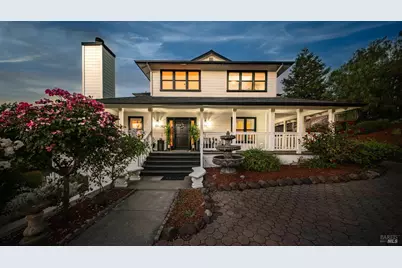 782 El Paseo Drive, Petaluma, CA 94952 - Photo 2