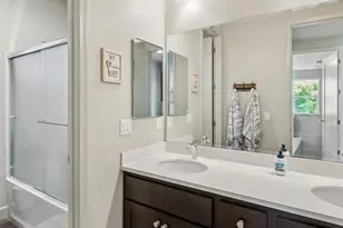 1425 Yarberry Ln, Petaluma, CA 94954 - Photo 32