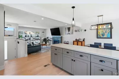 476 Creighton Way, Oakland, CA 94619 - Photo 10