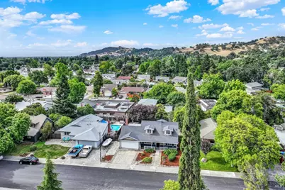 573 Westwood Court, Vacaville, CA 95688 - Photo 8