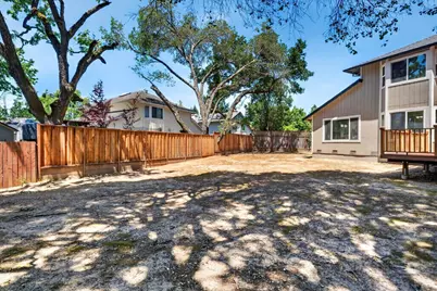 2322 So. Hampton Circle, Santa Rosa, CA 95401 - Photo 54