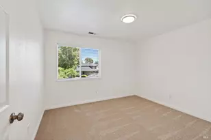 2322 S Hampton Circle, Santa Rosa, CA 95401 - Photo 36