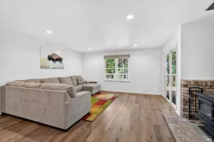 1211 Maize Way, Willits, CA 95490 - Photo 6