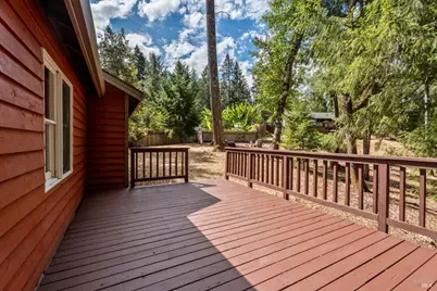 1211 Maize Way, Willits, CA 95490 - Photo 18