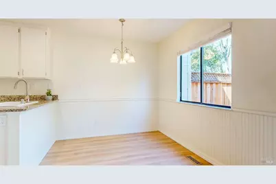 158 N Dutton Avenue, Santa Rosa, CA 95401 - Photo 14