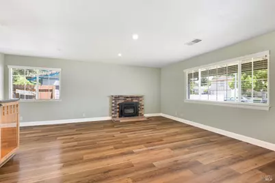 667 Corte Castro, Vacaville, CA 95688 - Photo 8